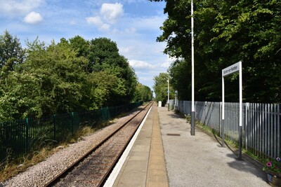 Station platform looking east (Paul Carpenter)