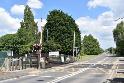 Ulceby crossing (Paul Carpenter)